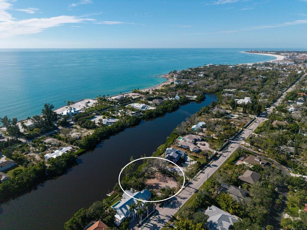 7676 Midnight Pass Road Sarasota, FL 34242 - Photo 4 of 20 Gallery Image 4