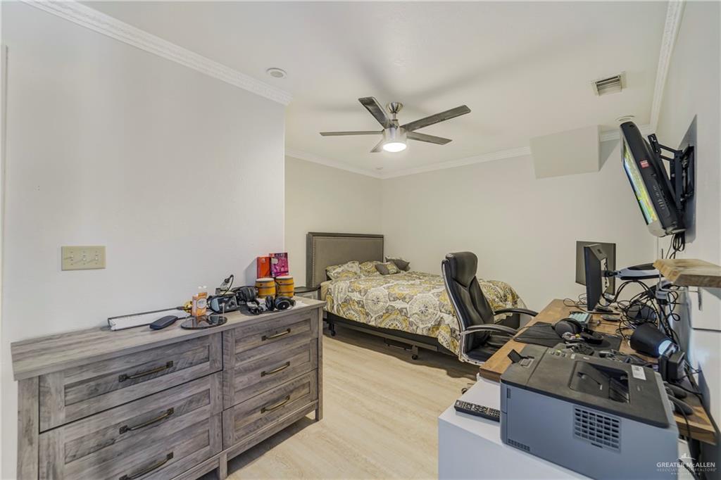 228 Oak Ridge Drive Rio Grande City, TX 78582 - Photo 15 of 20