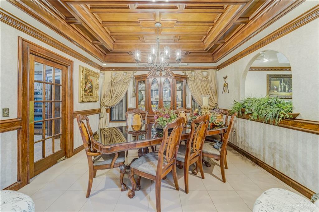 228 Oak Ridge Drive Rio Grande City, TX 78582 - Photo 3 of 20