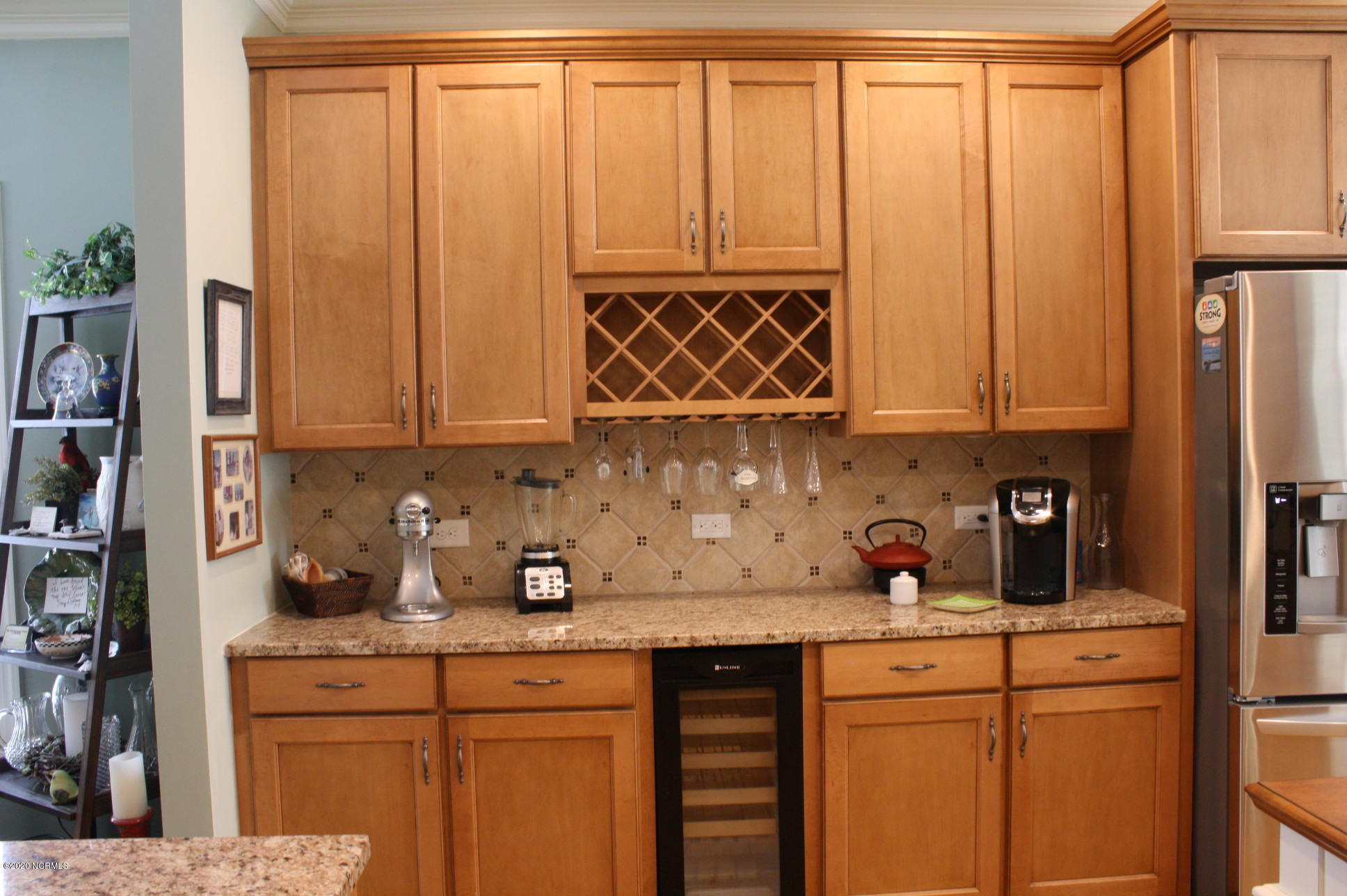 110 Scouts Bend Road Beaufort, NC 28516 - Photo 19 of 40 wine cooler and shelf 19