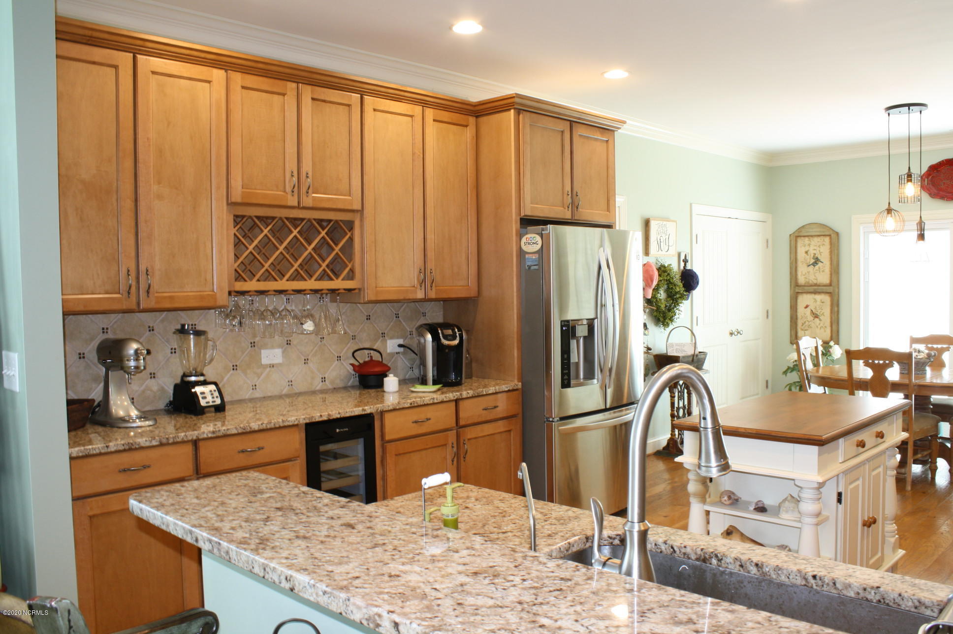 110 Scouts Bend Road Beaufort, NC 28516 - Photo 20 of 40 lots of cabinets 20
