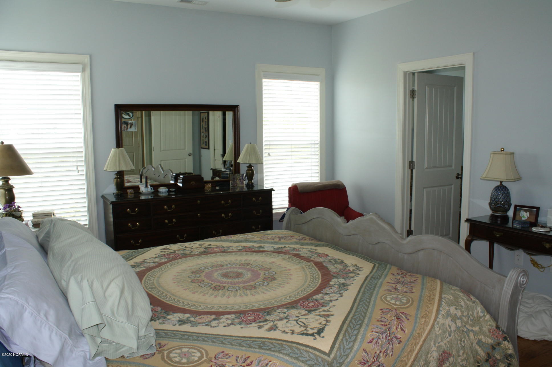 110 Scouts Bend Road Beaufort, NC 28516 - Photo 25 of 40 Owners suite 25