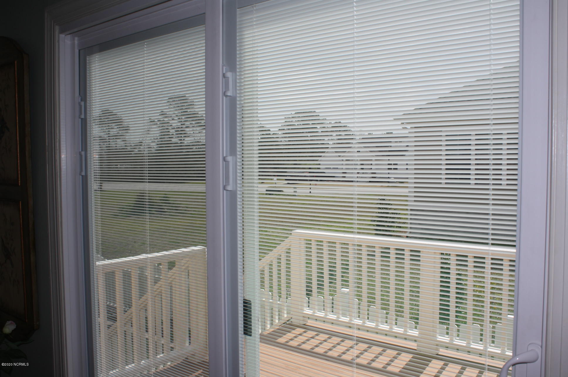 110 Scouts Bend Road Beaufort, NC 28516 - Photo 38 of 40 Sliding doors 38