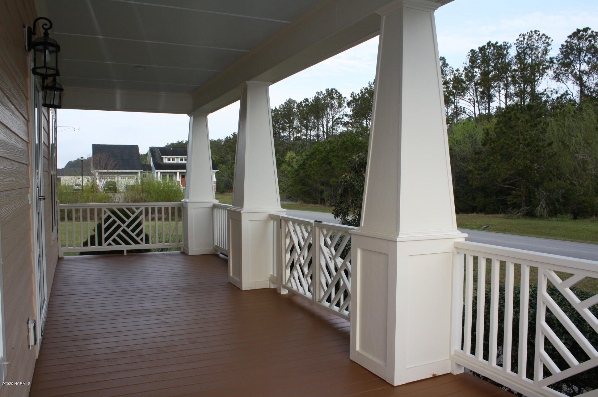 110 Scouts Bend Road Beaufort, NC 28516 - Photo 5 of 40 front porch 5