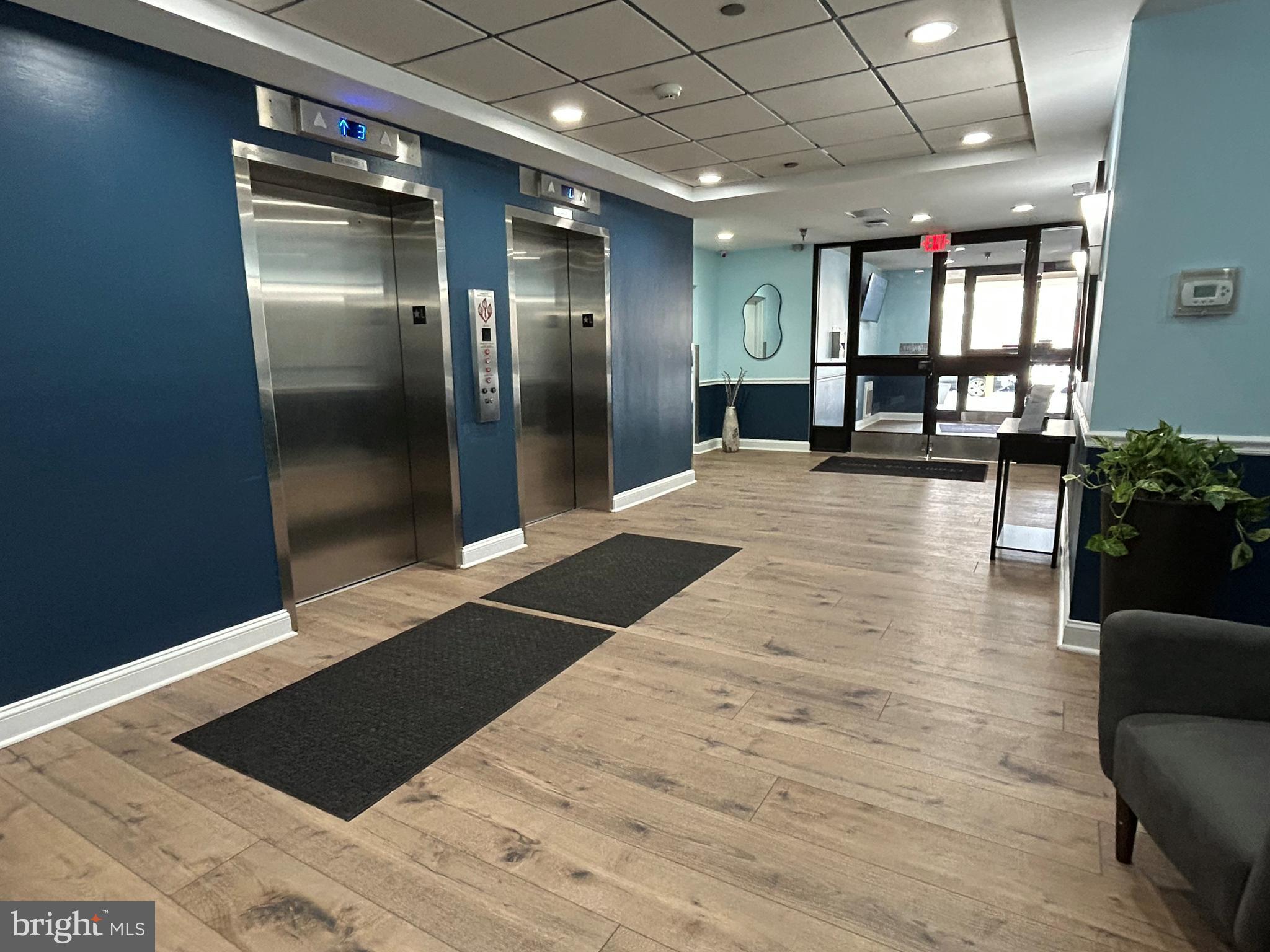 700 Avondale Road, Unit 3J Wallingford, PA 19086 - Photo 15 of 19 Lobby with Elevators