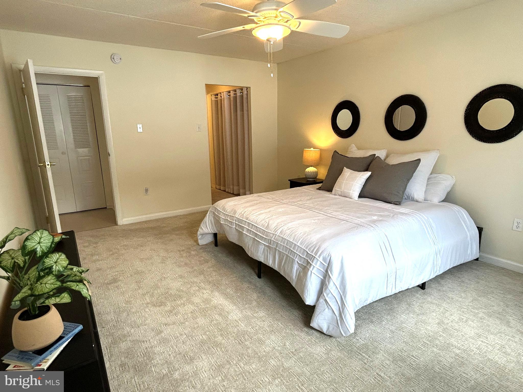 700 Avondale Road, Unit 3J Wallingford, PA 19086 - Photo 9 of 19 Master Bedroom