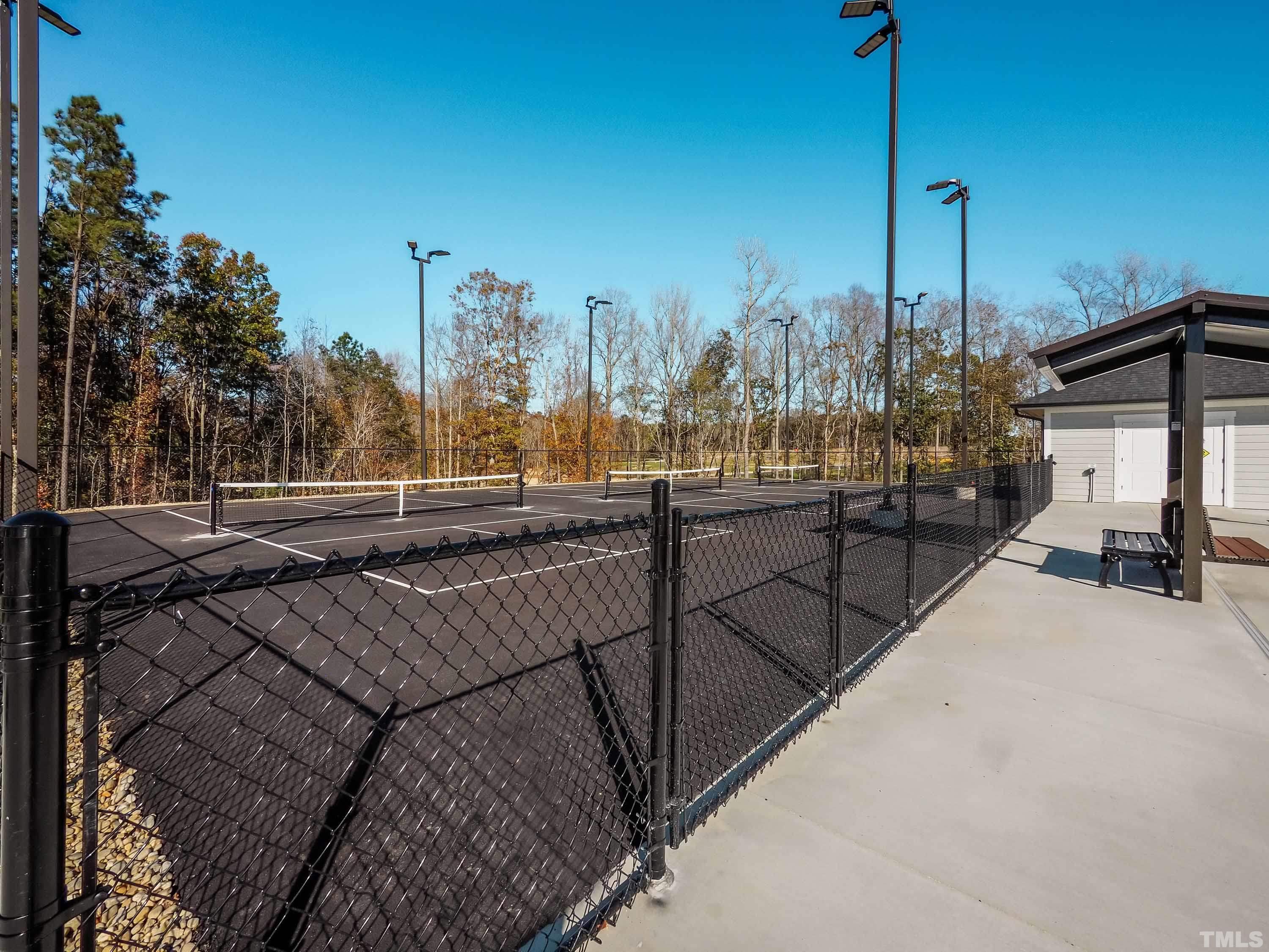 289 English Violet Lane, Unit 331 Raleigh, NC 27610 - Photo 5 of 37