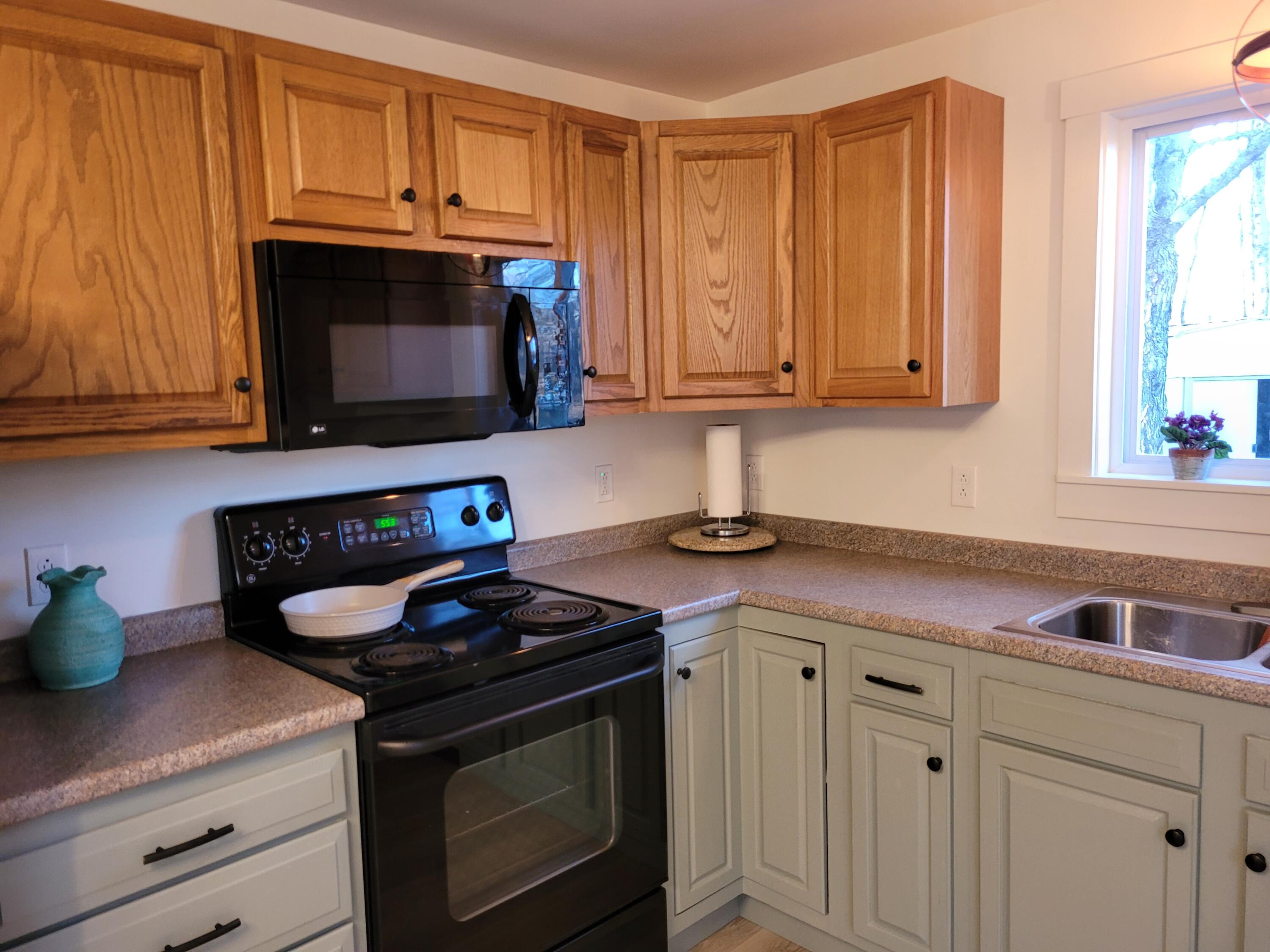 106 Hunts Meadow Road Pittston, ME 04345 - Photo 8 of 25 20220322_180125