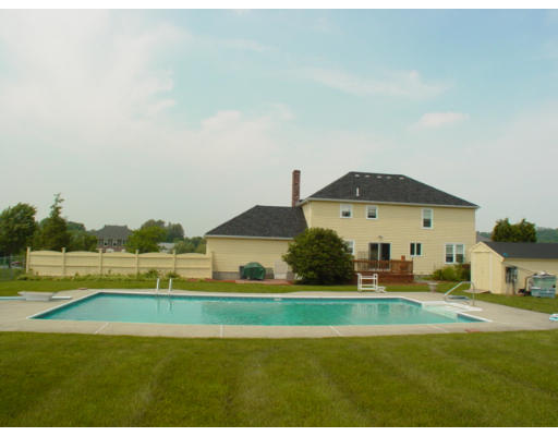 111 French Farm Road North Andover, MA 01845 - Photo 13 of 13 Gallery Image 13