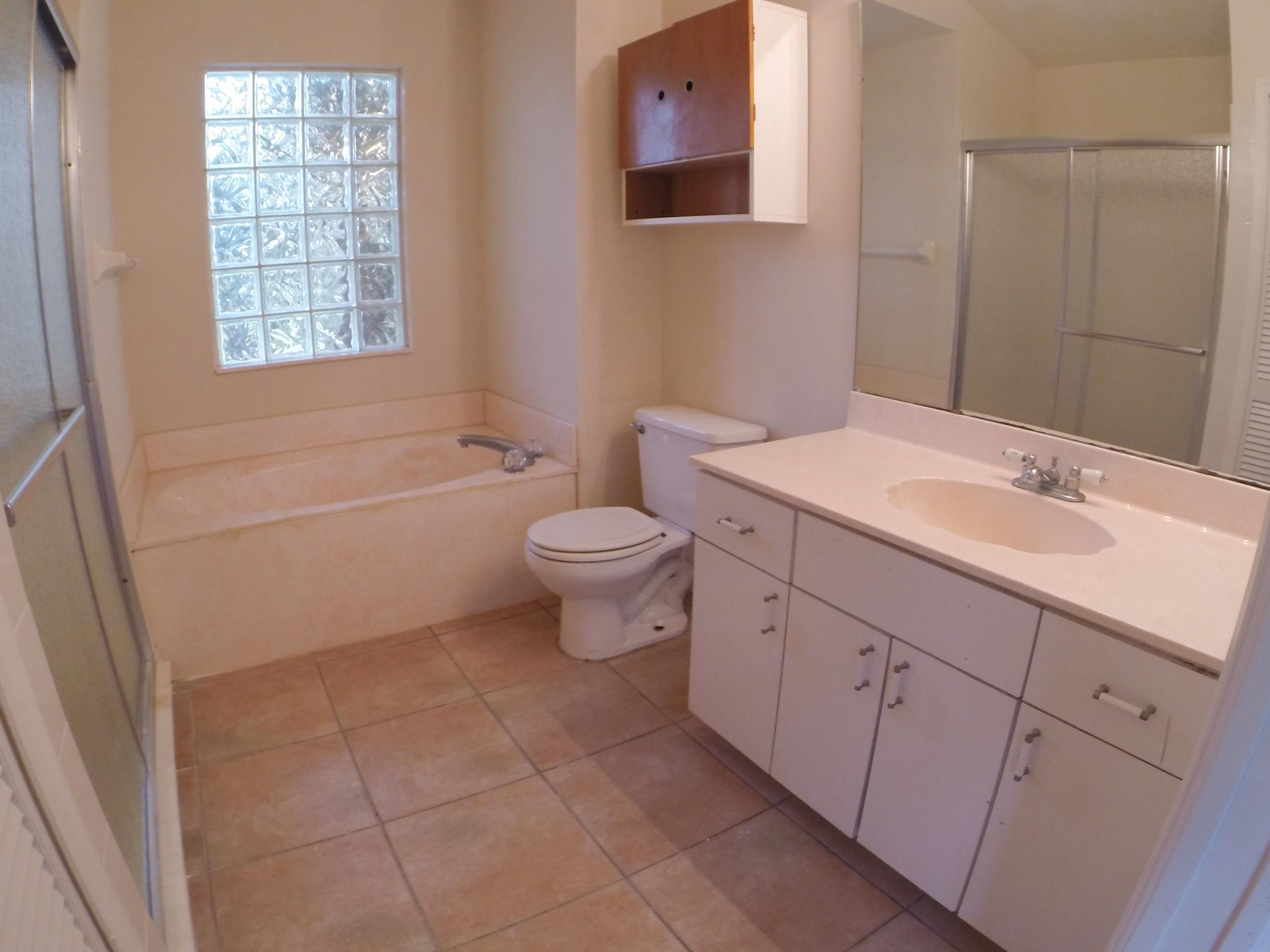 15781 76th Road North Loxahatchee, FL 33470 - Photo 8 of 15 Master Bath
