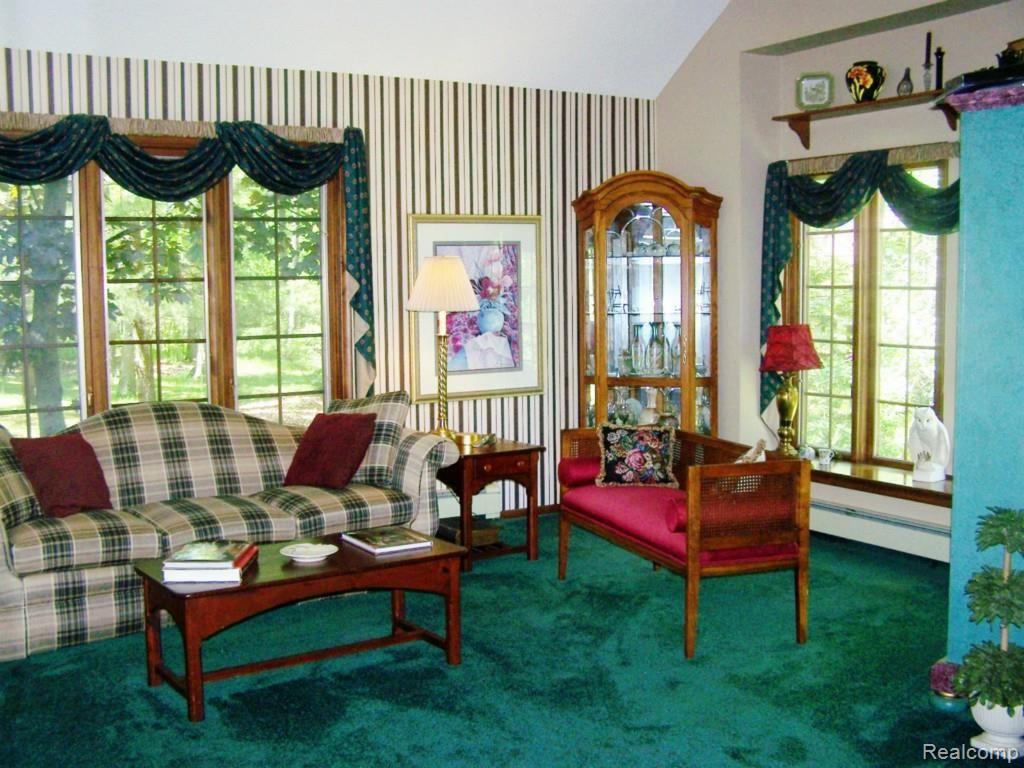2800 Pineway Trail Howell, MI 48855 - Photo 5 of 30 100_8882.jpg