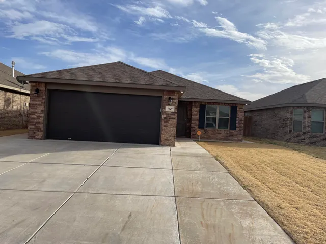 $255,000 | 7029 34th Place, Lubbock, TX 79407