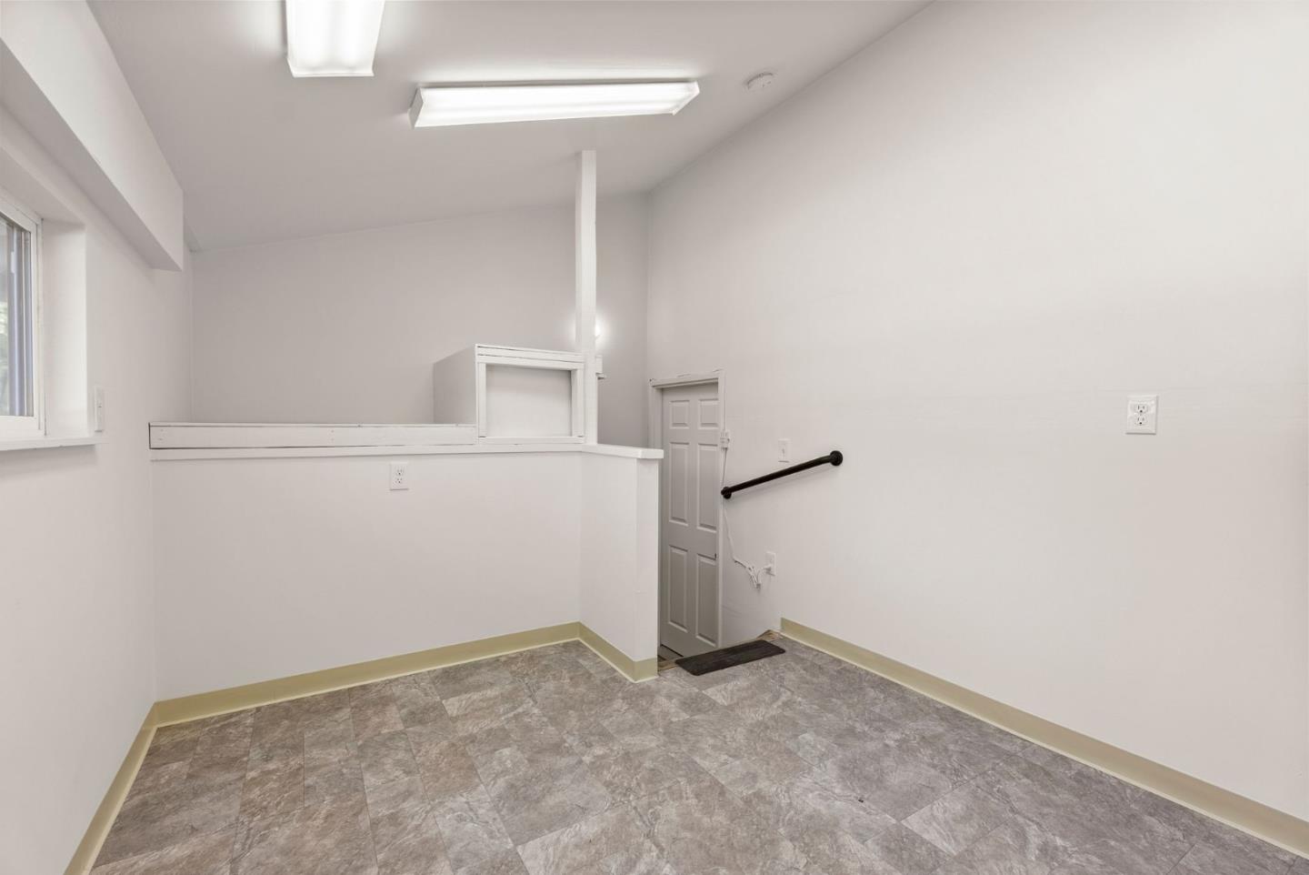 8356 Charbono Court San Jose, CA 95135 - Photo 22 of 48