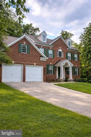 $660,000 | 9003 Eldon Drive, Clinton, MD 20735