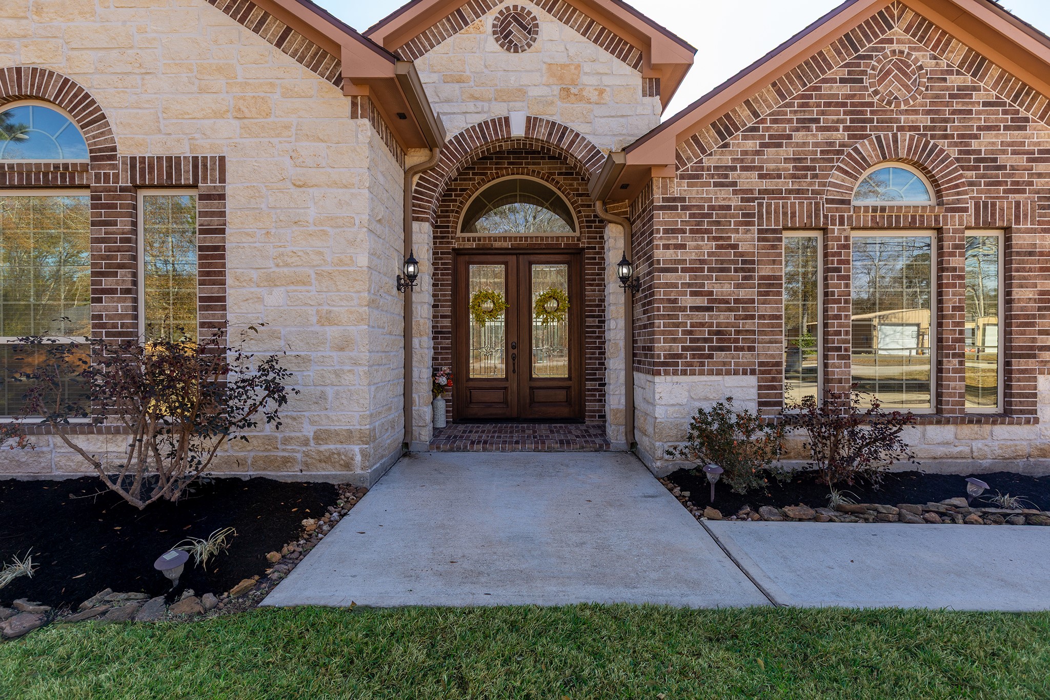 27688 Rio Blanco Drive Splendora, TX 77372 - Photo 35 of 50 a view of entryway with garden