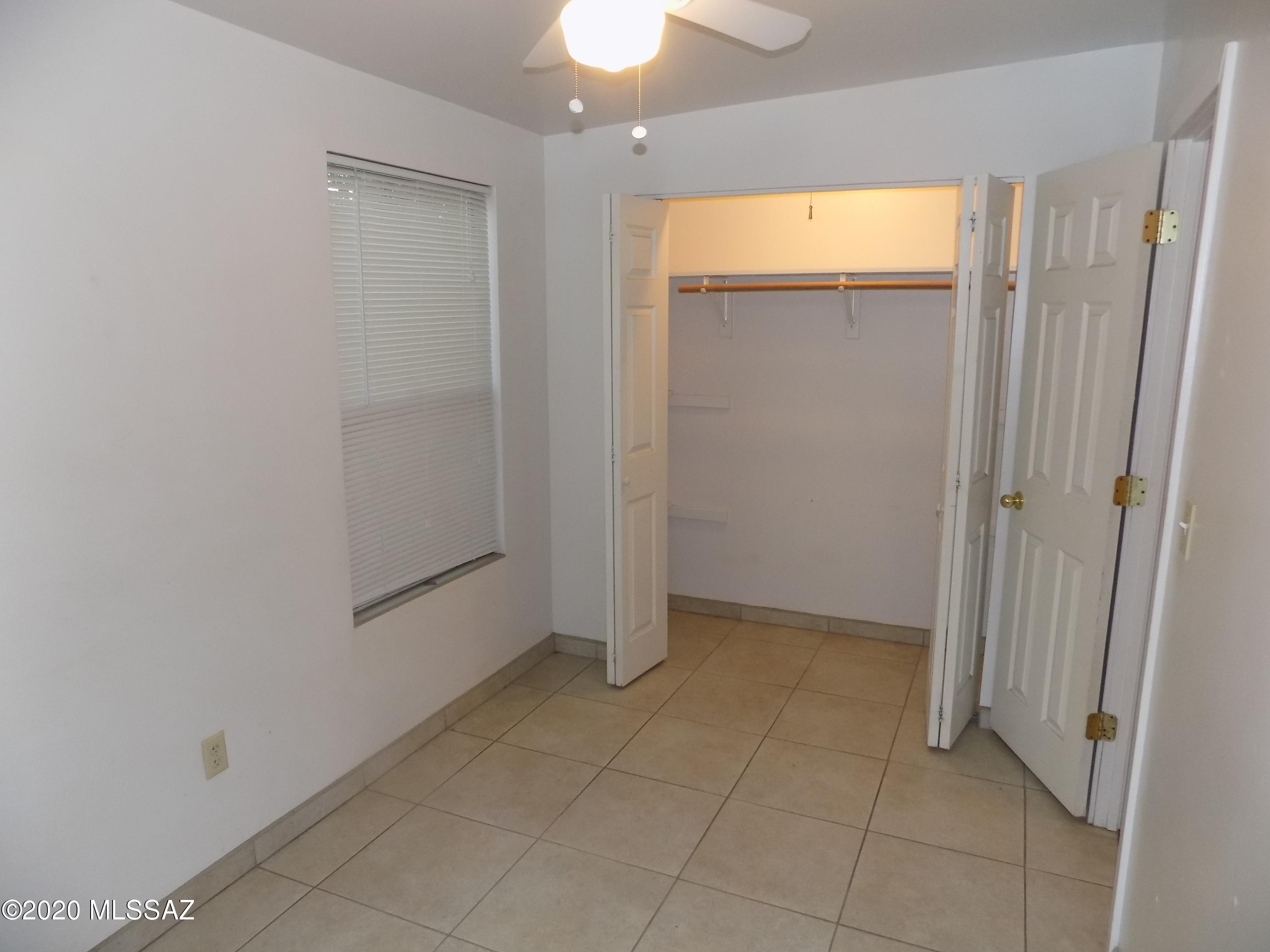 219 East King Road Tucson, AZ 85705 - Photo 18 of 27