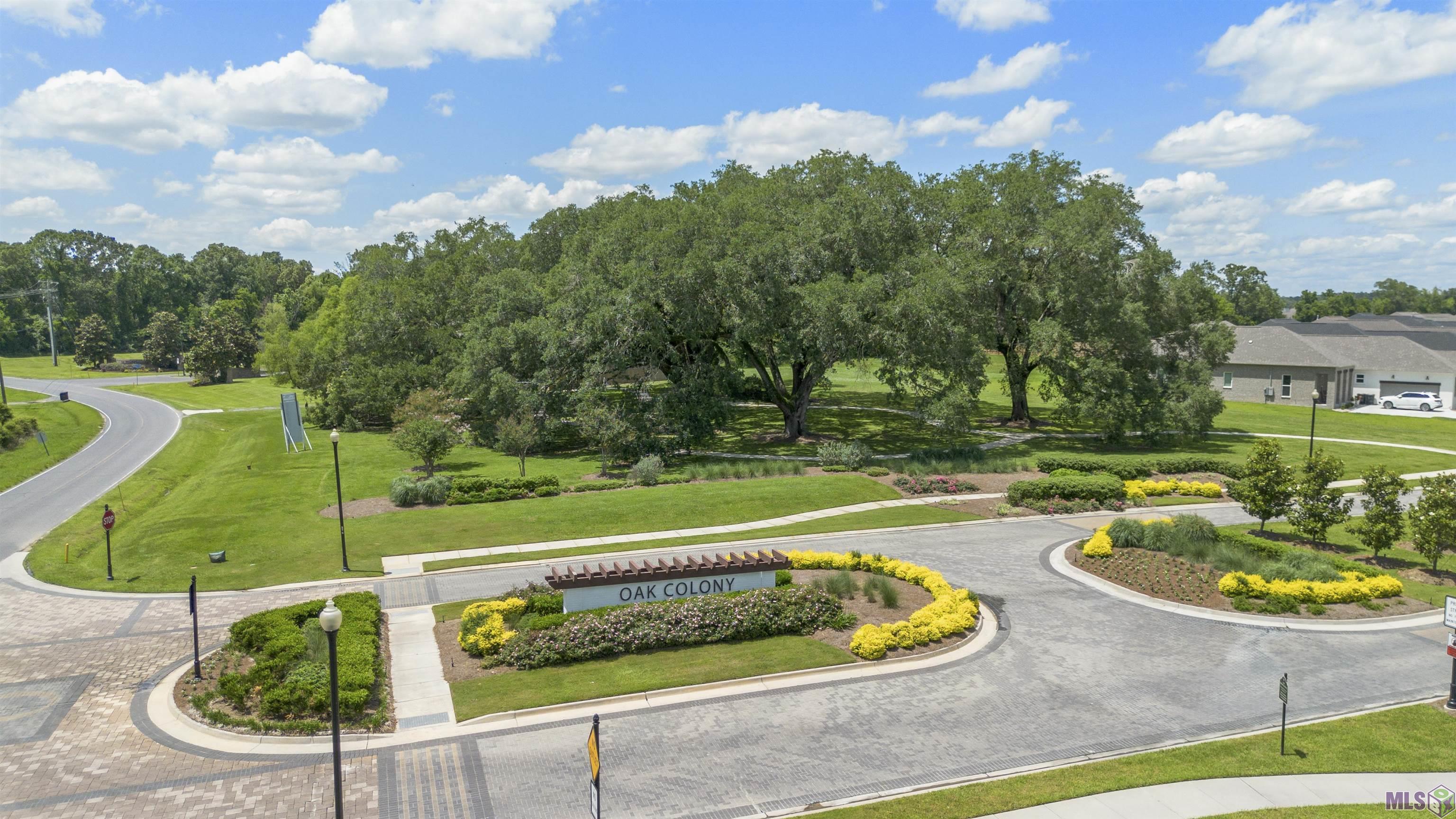 9921 Oak Colony Drive Baton Rouge, LA 70817 - Photo 2 of 6