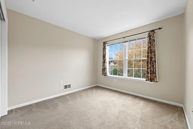 $785,000 | 6 Lafayette Colts Neck, Colts Neck, NJ 07722