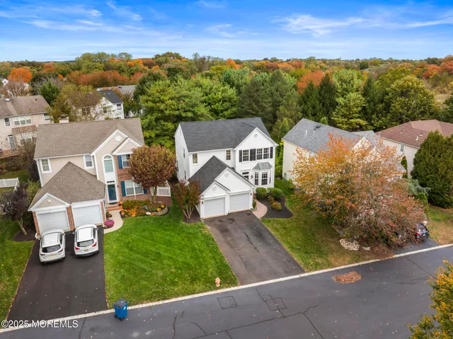 $785,000 | 6 Lafayette Colts Neck, Colts Neck, NJ 07722