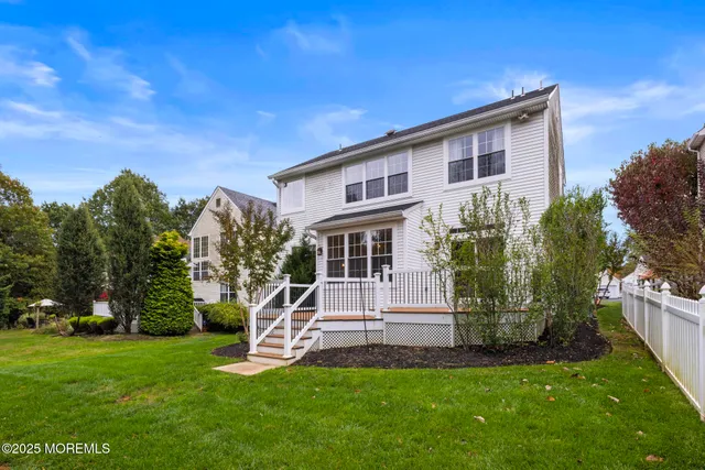 $785,000 | 6 Lafayette Colts Neck, Colts Neck, NJ 07722