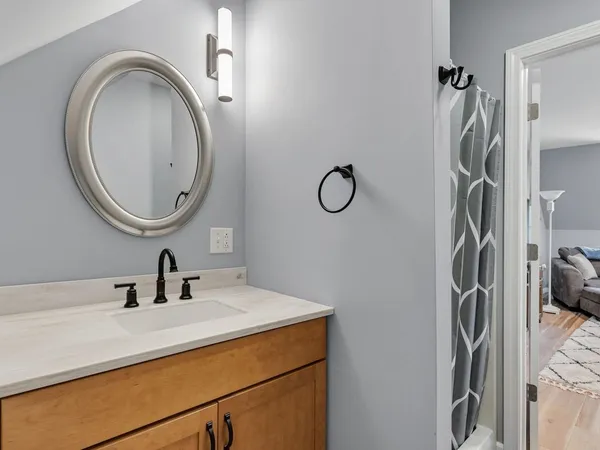 $1,250,000 | 60 Catella Road, Essex, VT 05452