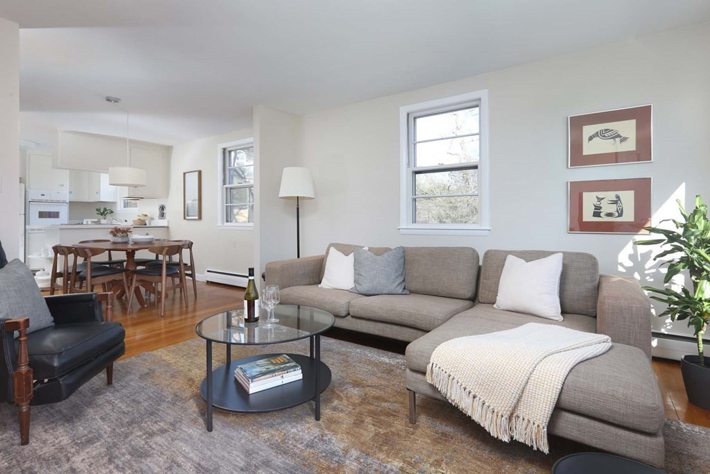 35-37 Highland Road Brookline, MA 02445 - Photo 3 of 15 Gallery Image 3