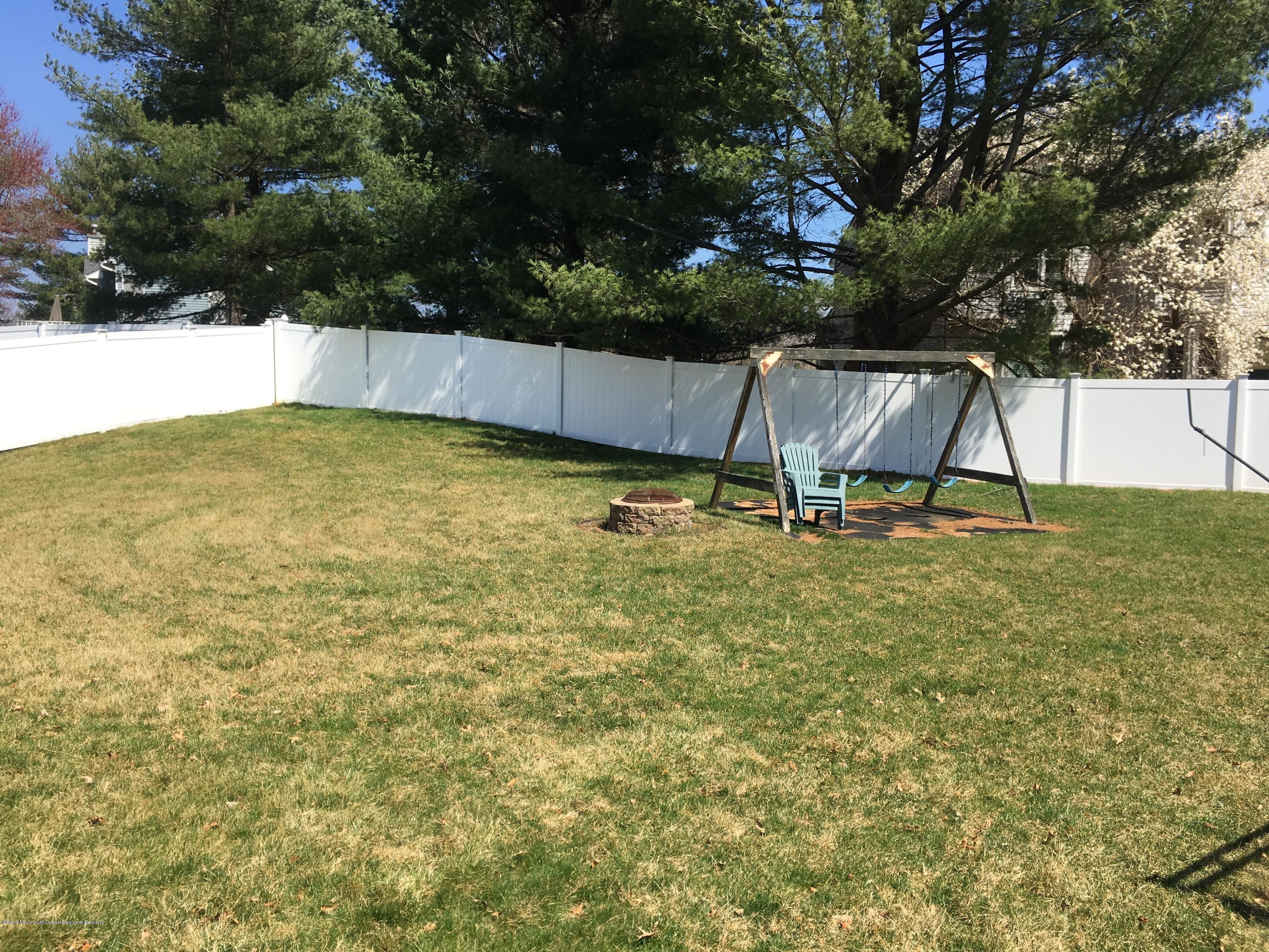 2 Royal Road Freehold, NJ 07728 - Photo 13 of 30 IMG_2415