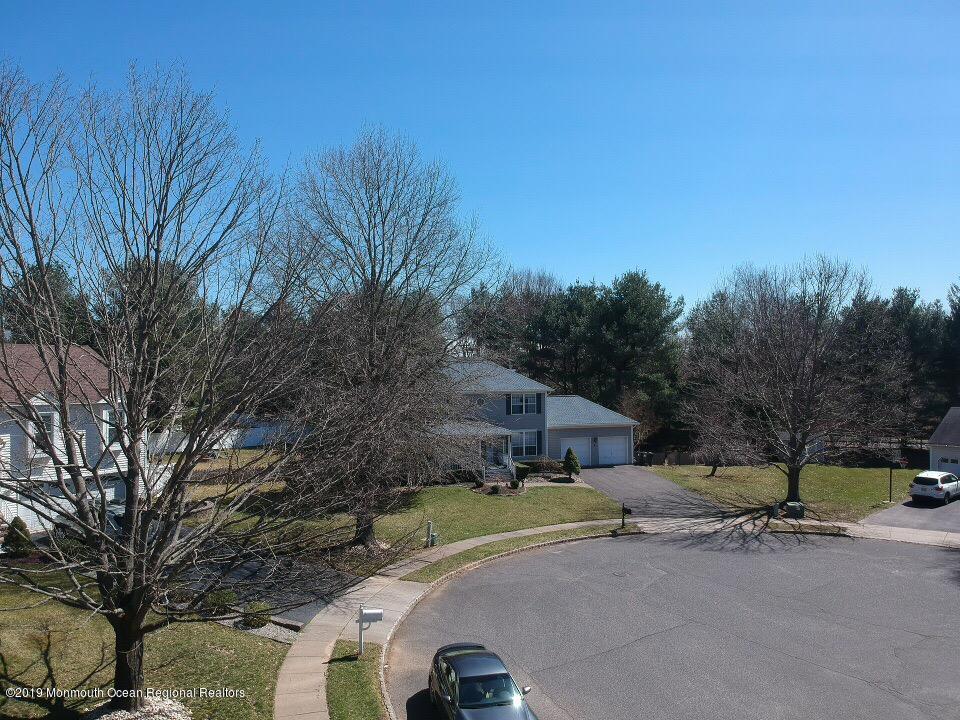 2 Royal Road Freehold, NJ 07728 - Photo 8 of 30 IMG_2391