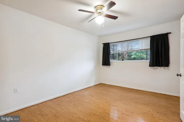 $1,900 | 3411 University Boulevard West, Unit 3411102, Kensington, MD 20895