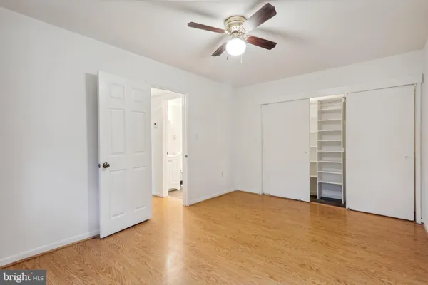 $1,900 | 3411 University Boulevard West, Unit 3411102, Kensington, MD 20895