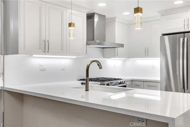 $4,500 | 1003 Via Presa, San Clemente, CA 92672