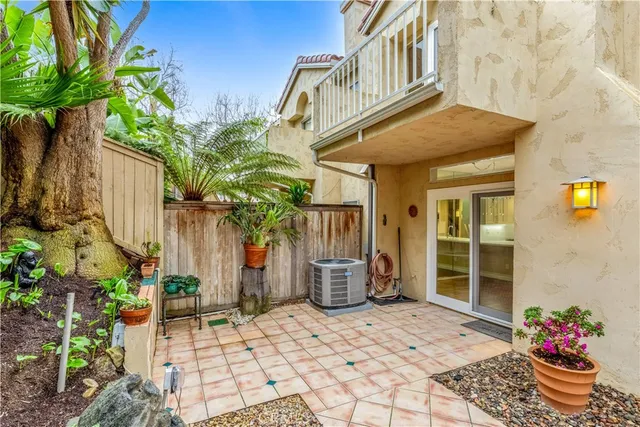 $4,500 | 1003 Via Presa, San Clemente, CA 92672