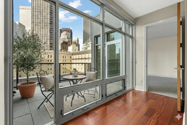 $3,095,000 | 74 New Montgomery Street, Unit 804, San Francisco, CA 94105