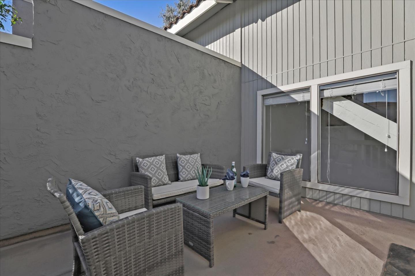 1239 Henderson Avenue, Unit R Sunnyvale, CA 94086 - Photo 10 of 42