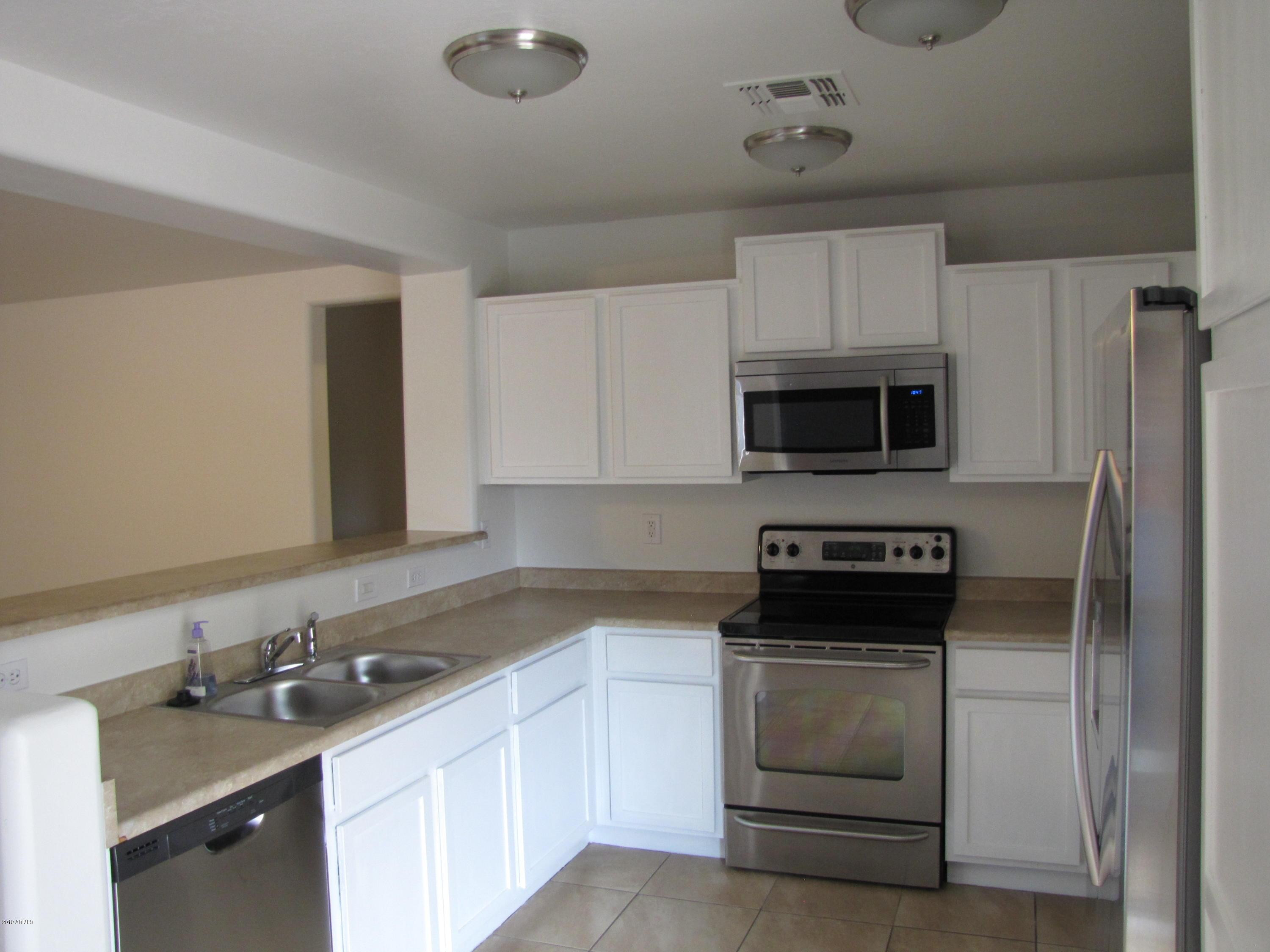 4740 East Silverbell Road San Tan Valley, AZ 85143 - Photo 4 of 19 Photo #4