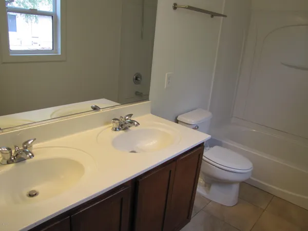 $1,750 | 4740 East Silverbell Road, San Tan Valley, AZ 85143