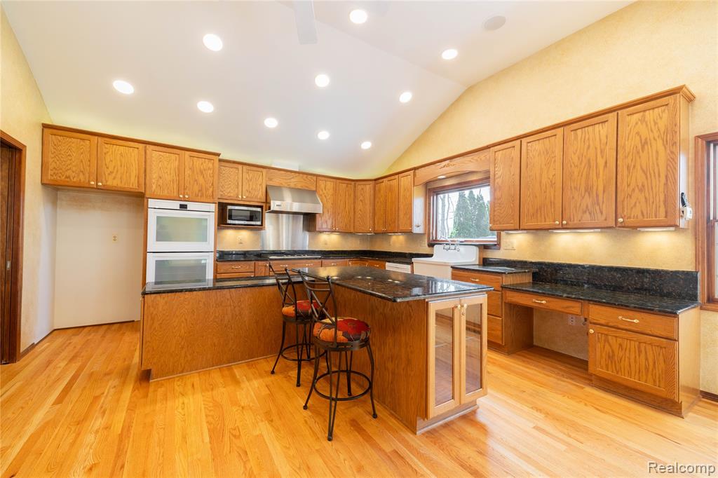 7611 Ferry Road Grosse Ile, MI 48138 - Photo 18 of 51