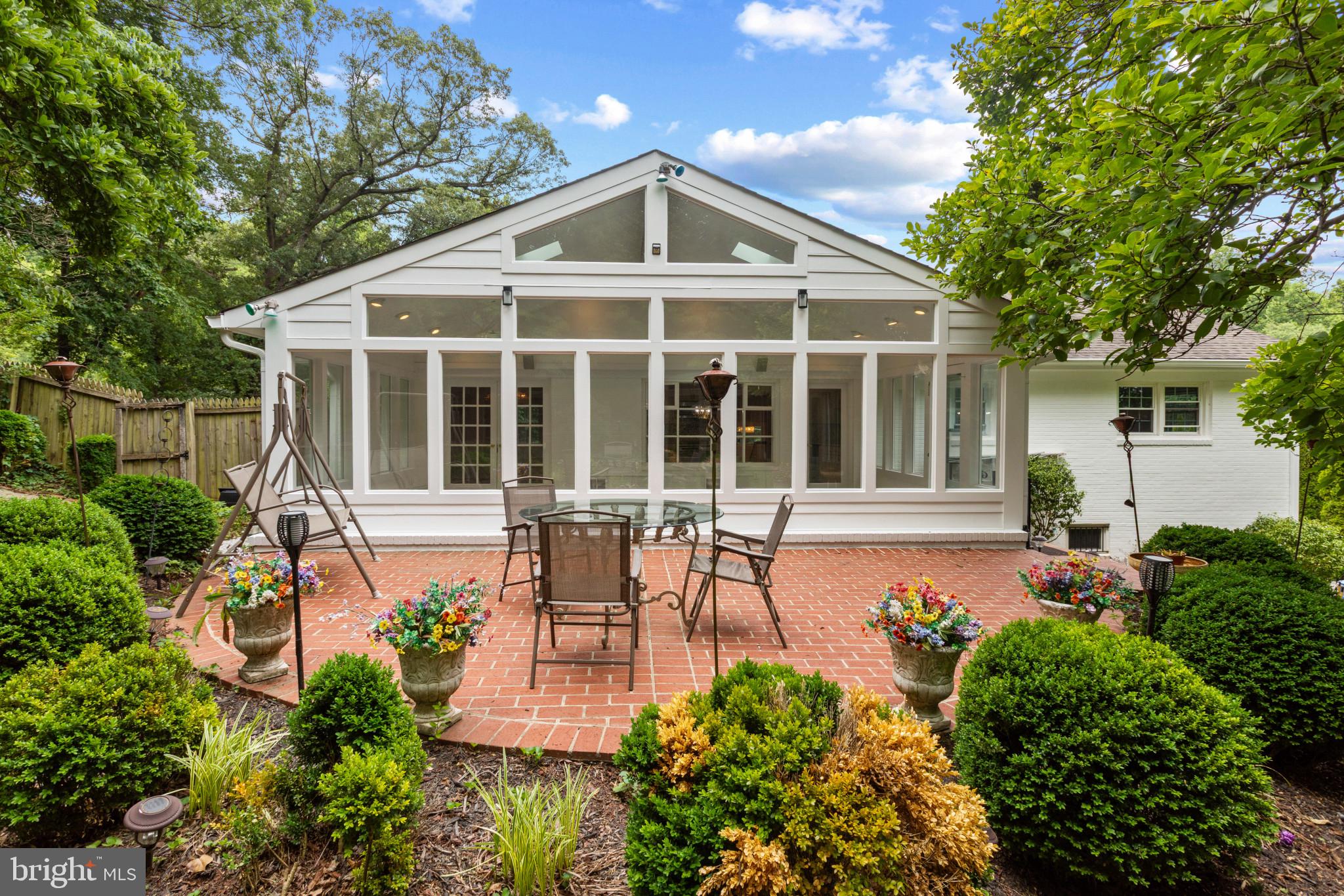 3713 Chanel Road Annandale, VA 22003 - Photo 4 of 47 Gallery Image 4