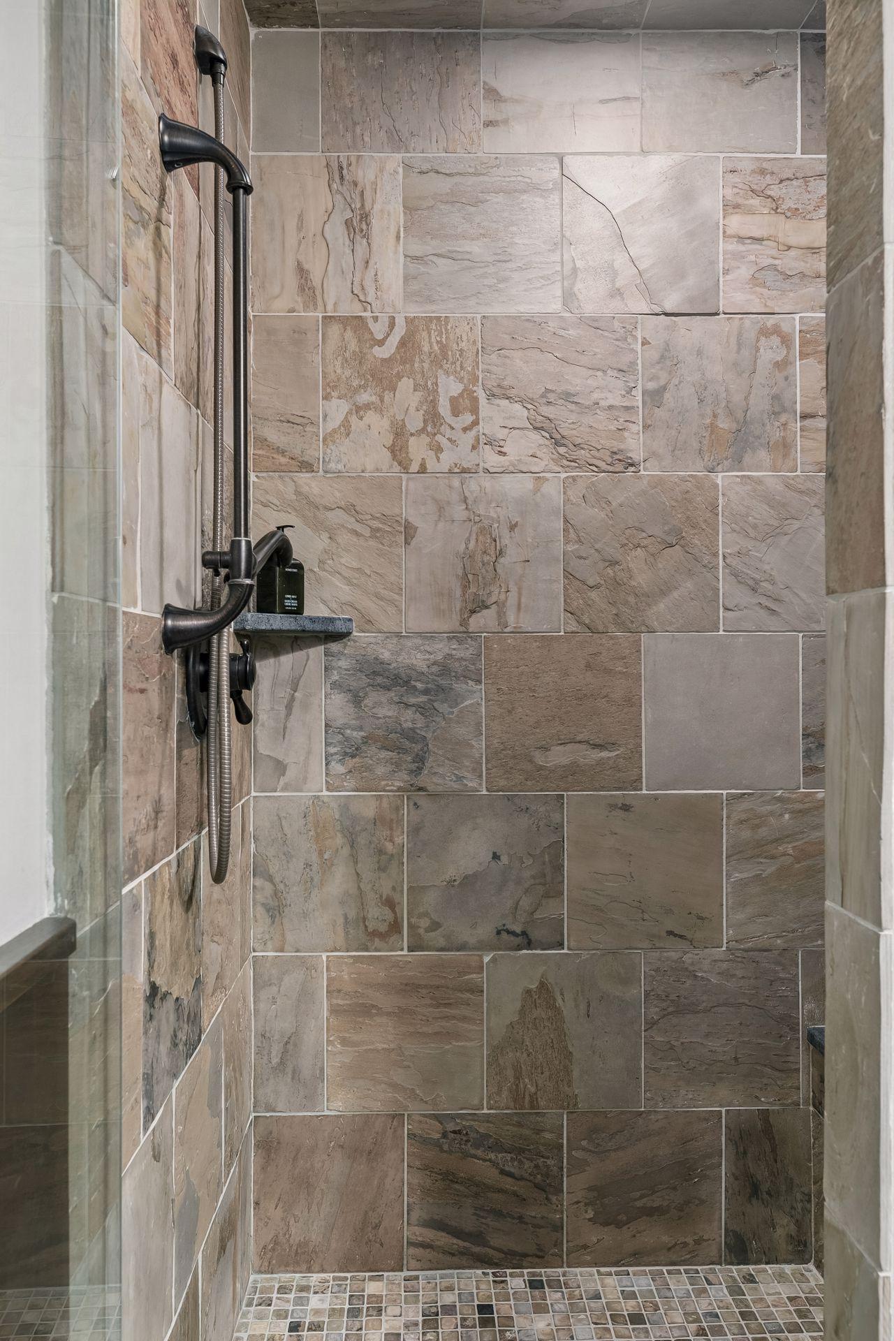 465 Spring Hill Road Wayzata, MN 55391 - Photo 36 of 90 Gallery Image 36