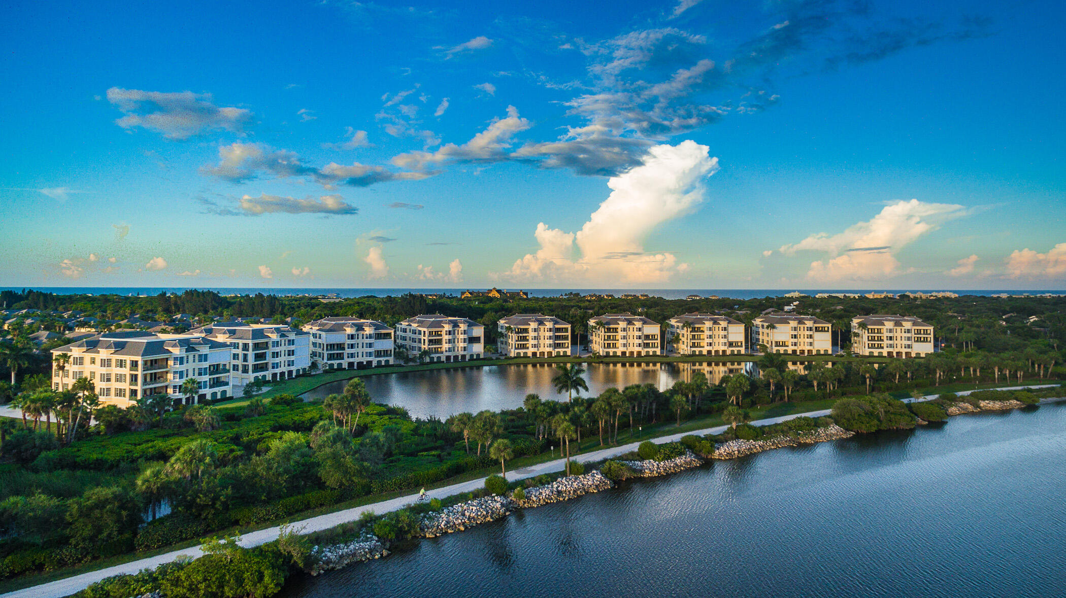 9025 Somerset Bay Lane, Unit 302 Vero Beach, FL 32963 - Photo 20 of 30 a view of a city with swimming pool