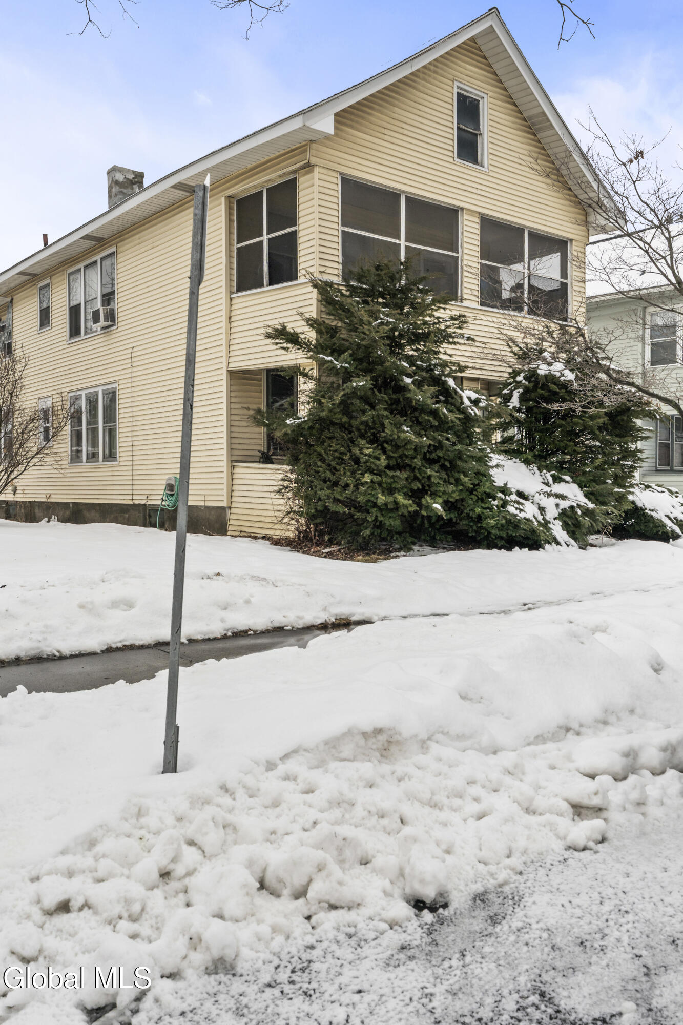 331 7th Avenue Troy, NY 12182 - Photo 2 of 32 DSC03435