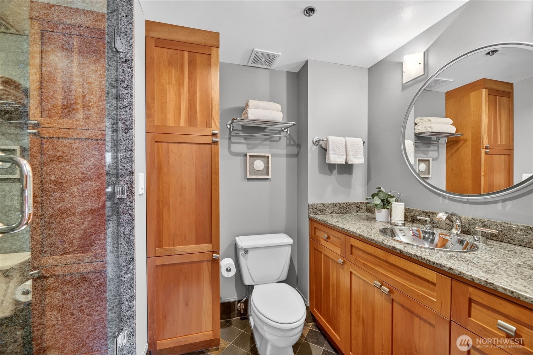 1120 Spring Street, Unit 1201 Seattle, WA 98104 - Photo 21 of 40 Gallery Image 21
