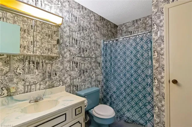 $898,000 | 721 Kuenzel Eller Drive, Millers Creek, NC 28651