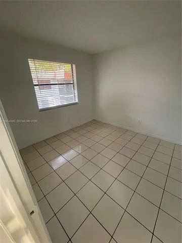 $2,350 | 9700 Hammocks Boulevard, Unit 204, Miami, FL 33196