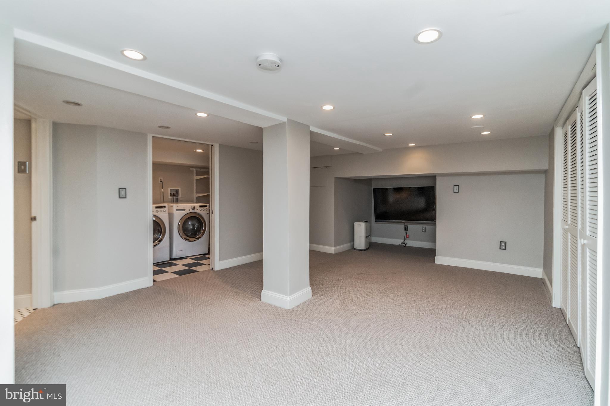 2706 Ridge Rd Drive Alexandria, VA 22302 - Photo 17 of 31