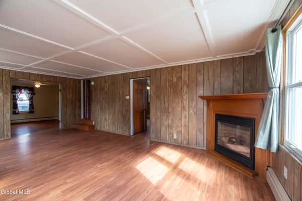 $669,000 | 1 Congress Avenue, Saratoga Springs, NY 12866