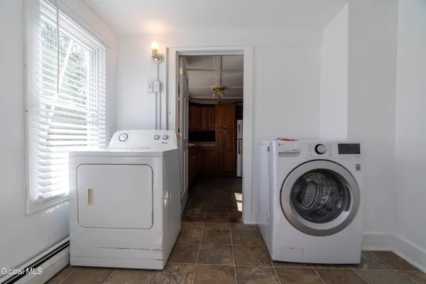 $669,000 | 1 Congress Avenue, Saratoga Springs, NY 12866