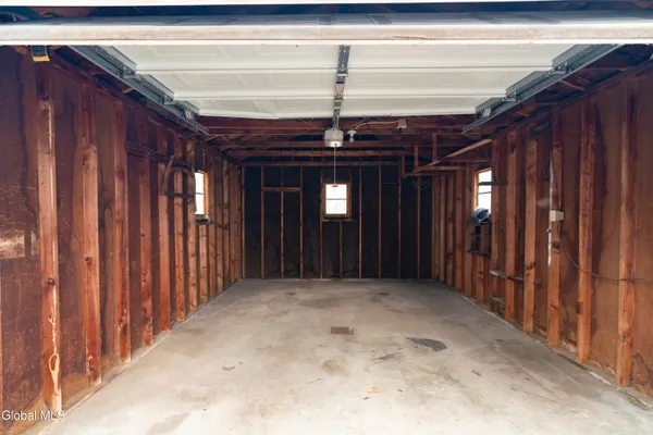 $669,000 | 1 Congress Avenue, Saratoga Springs, NY 12866