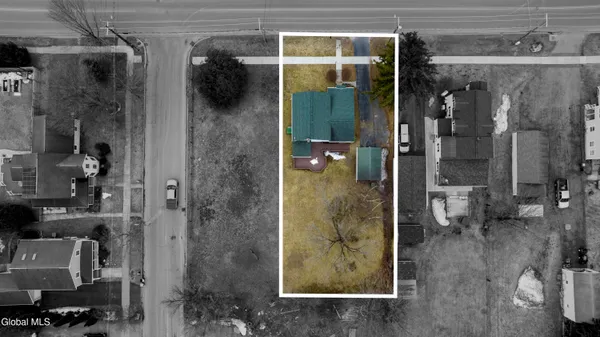 $669,000 | 1 Congress Avenue, Saratoga Springs, NY 12866