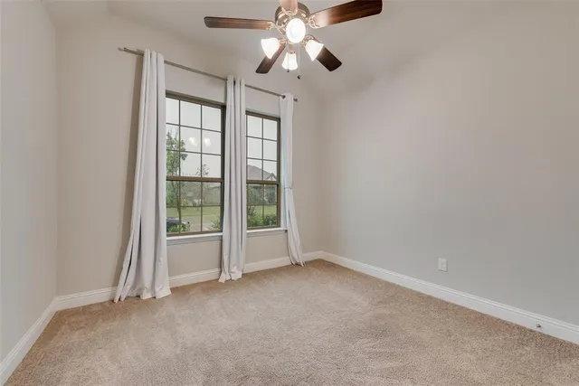 a view of empty room with window